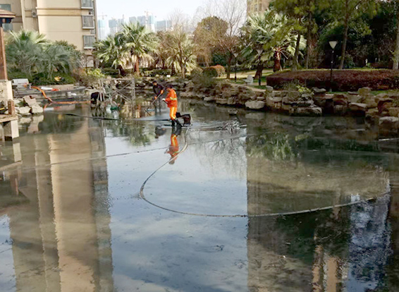 孟州景观池淤泥清理